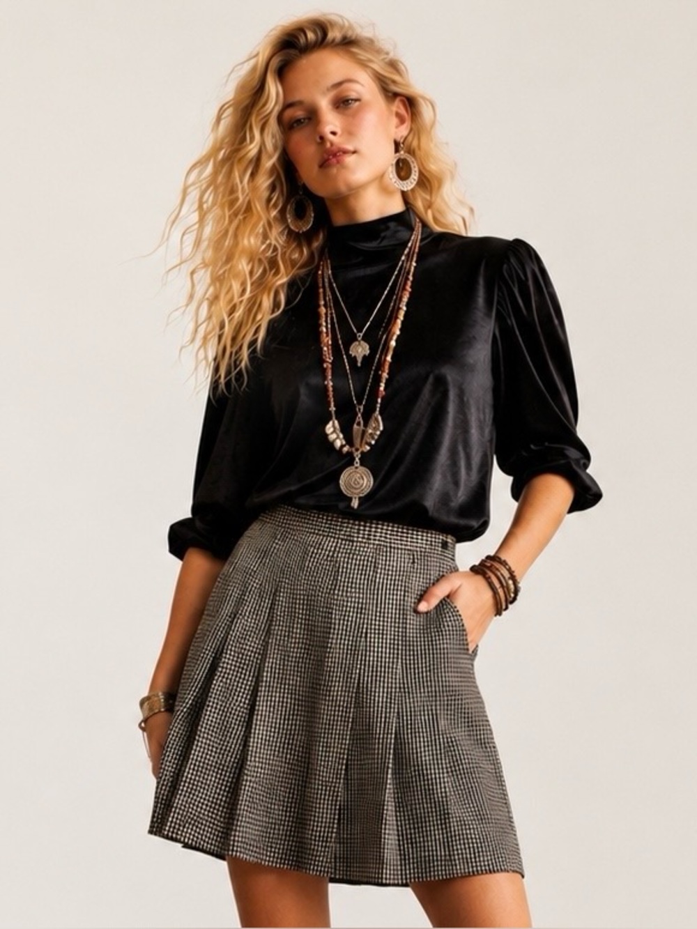 NWT Sanctuary Black Velour Mock Neck Puff Sleeve Top Women’s Medium Velvet Soft